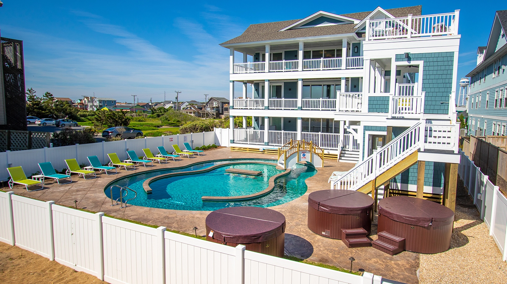 Aphrodite Oceanfront Home in Kill Devil Hills KDH