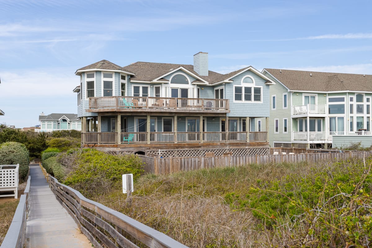 Beach Castle I