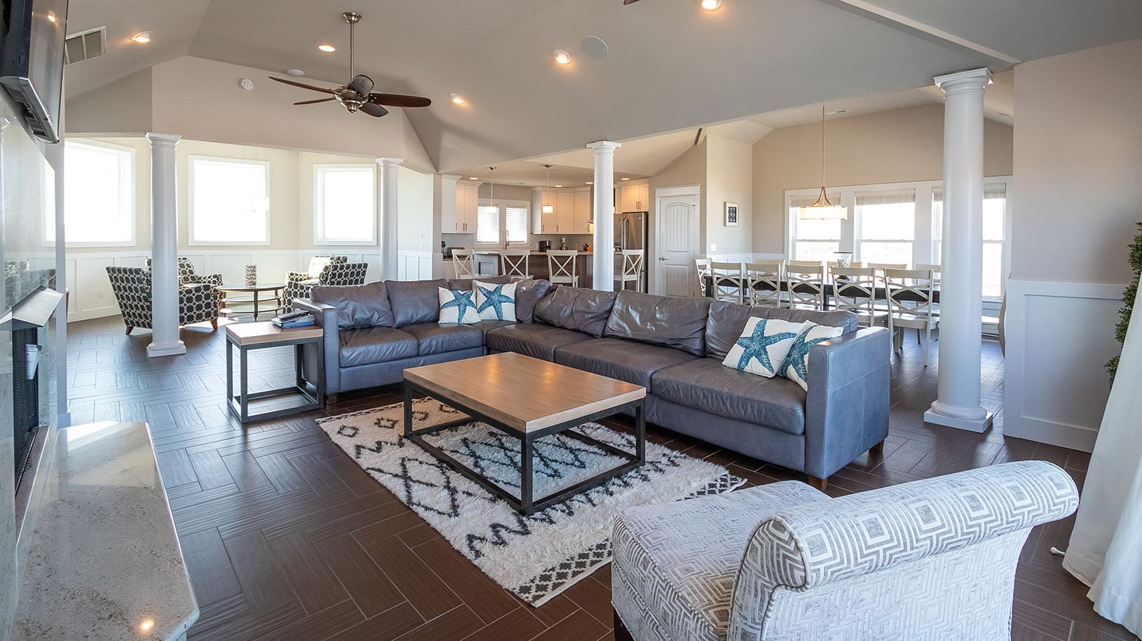 Dolphin Crest property image