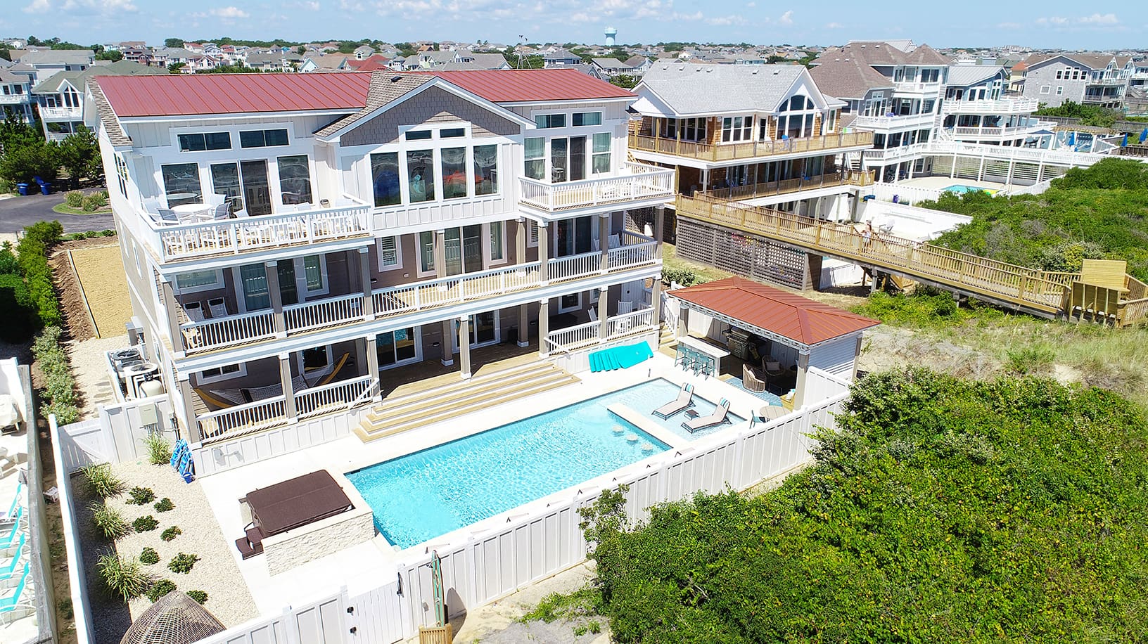 The Pineapple House property image