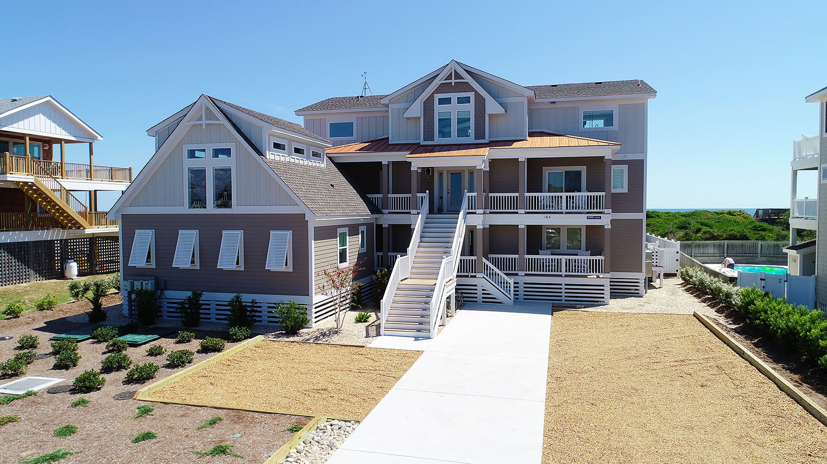 The Pineapple House property image