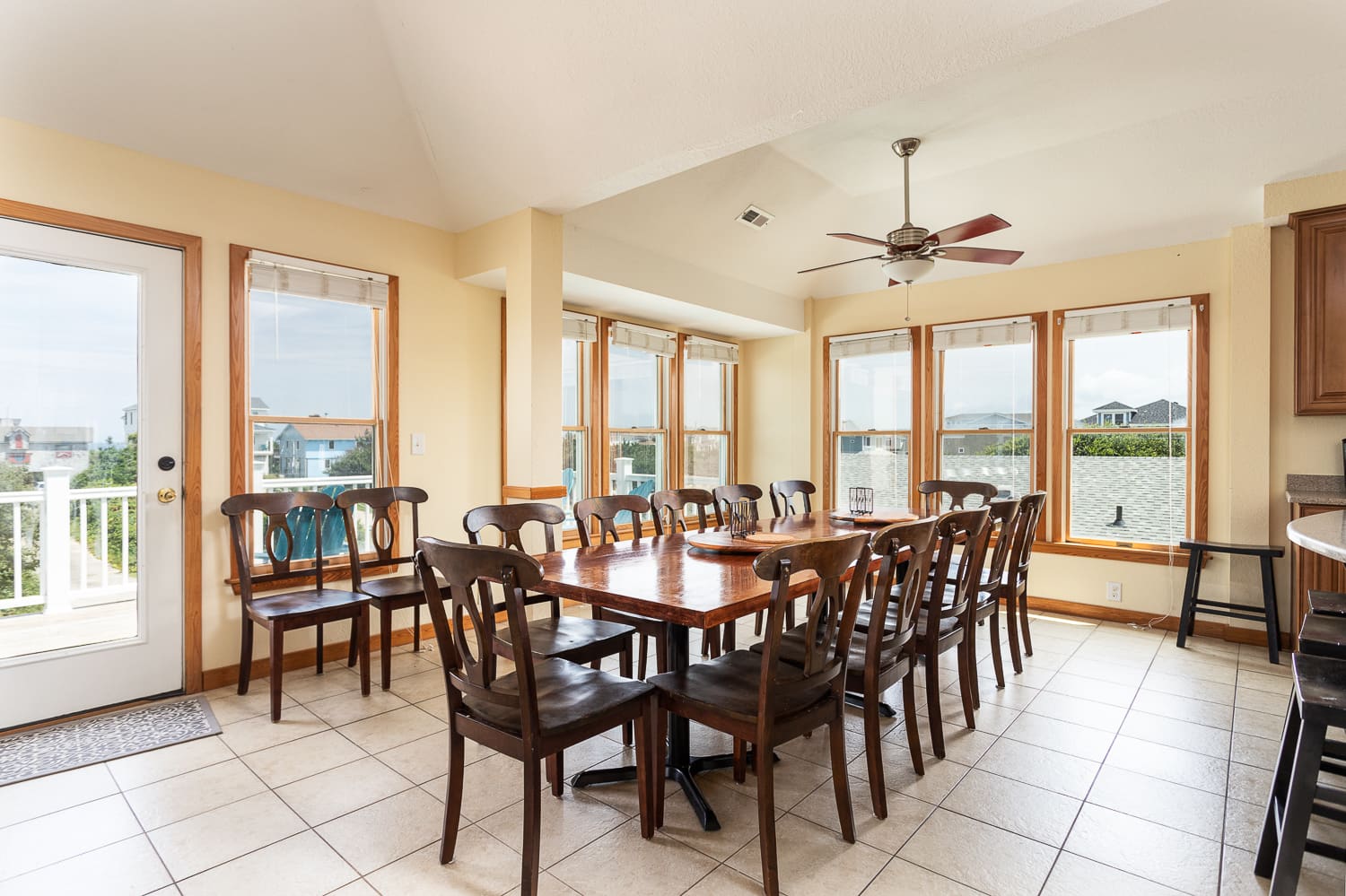 Green Wave property image
