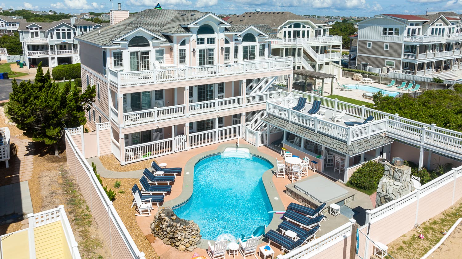 Royal Caribbean II-Four Season property image