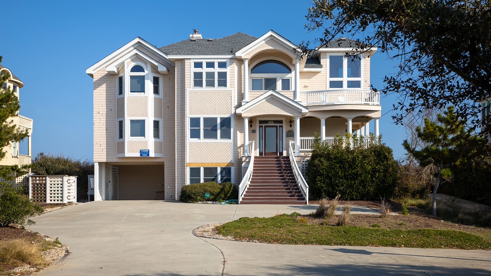 Seas the Day I property image