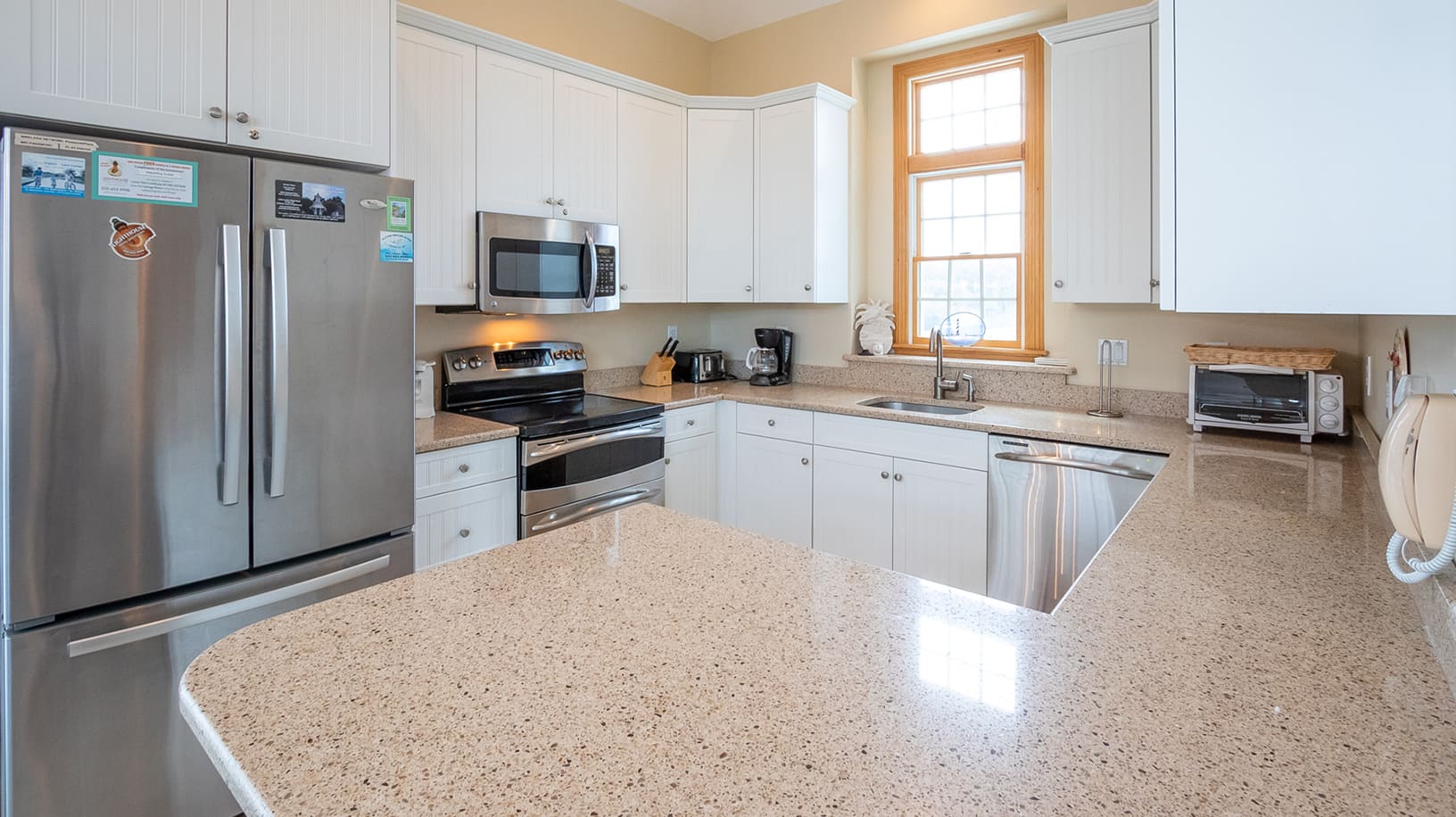 A Pineapple Place property image