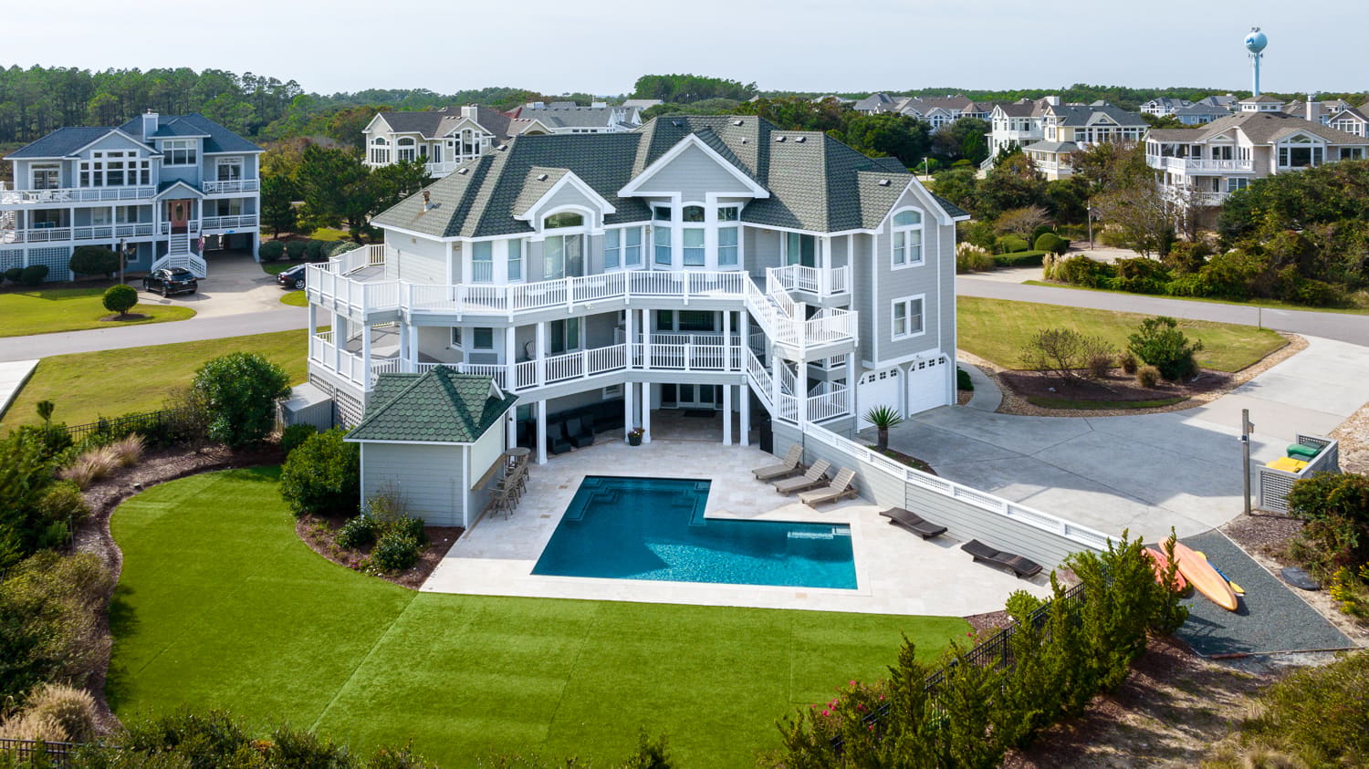 Champagne Sunrise property image