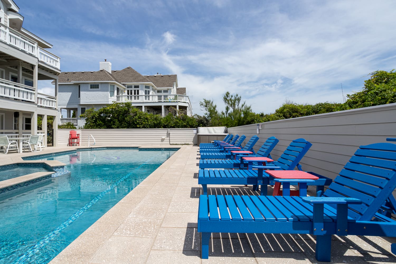 Waters Edge property image