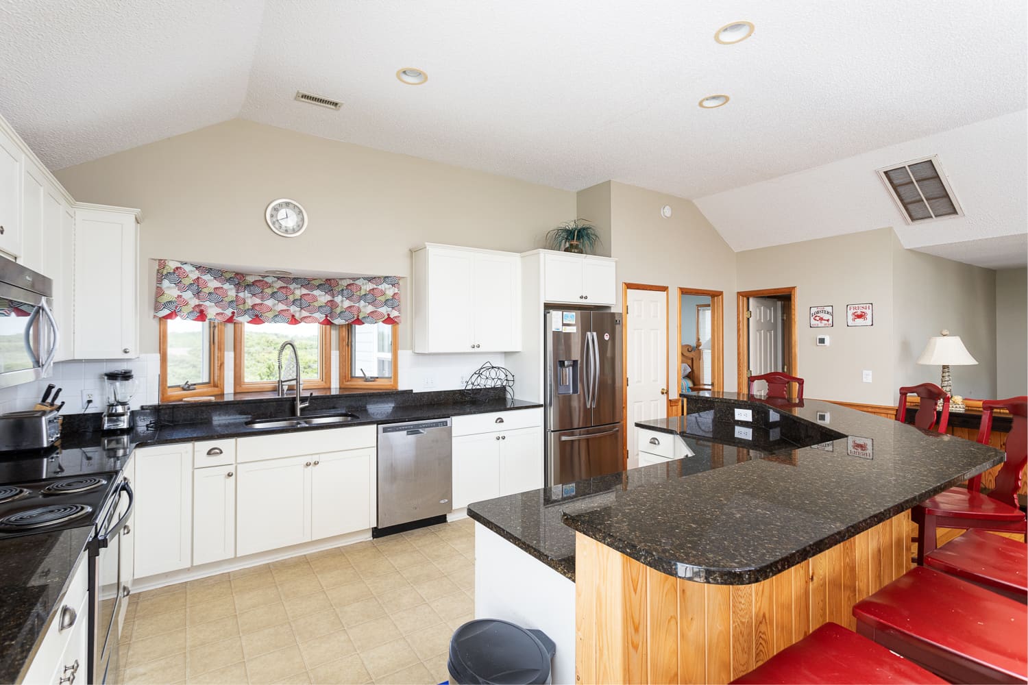 Wave Watch property image