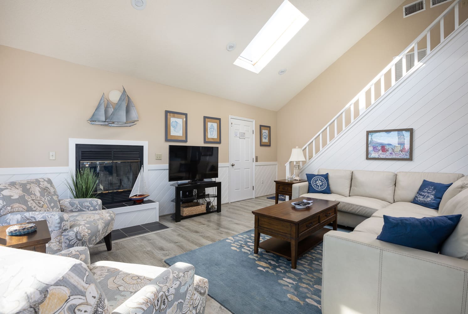 Moonraker property image
