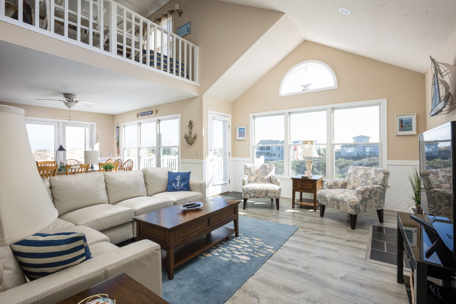 Moonraker property image