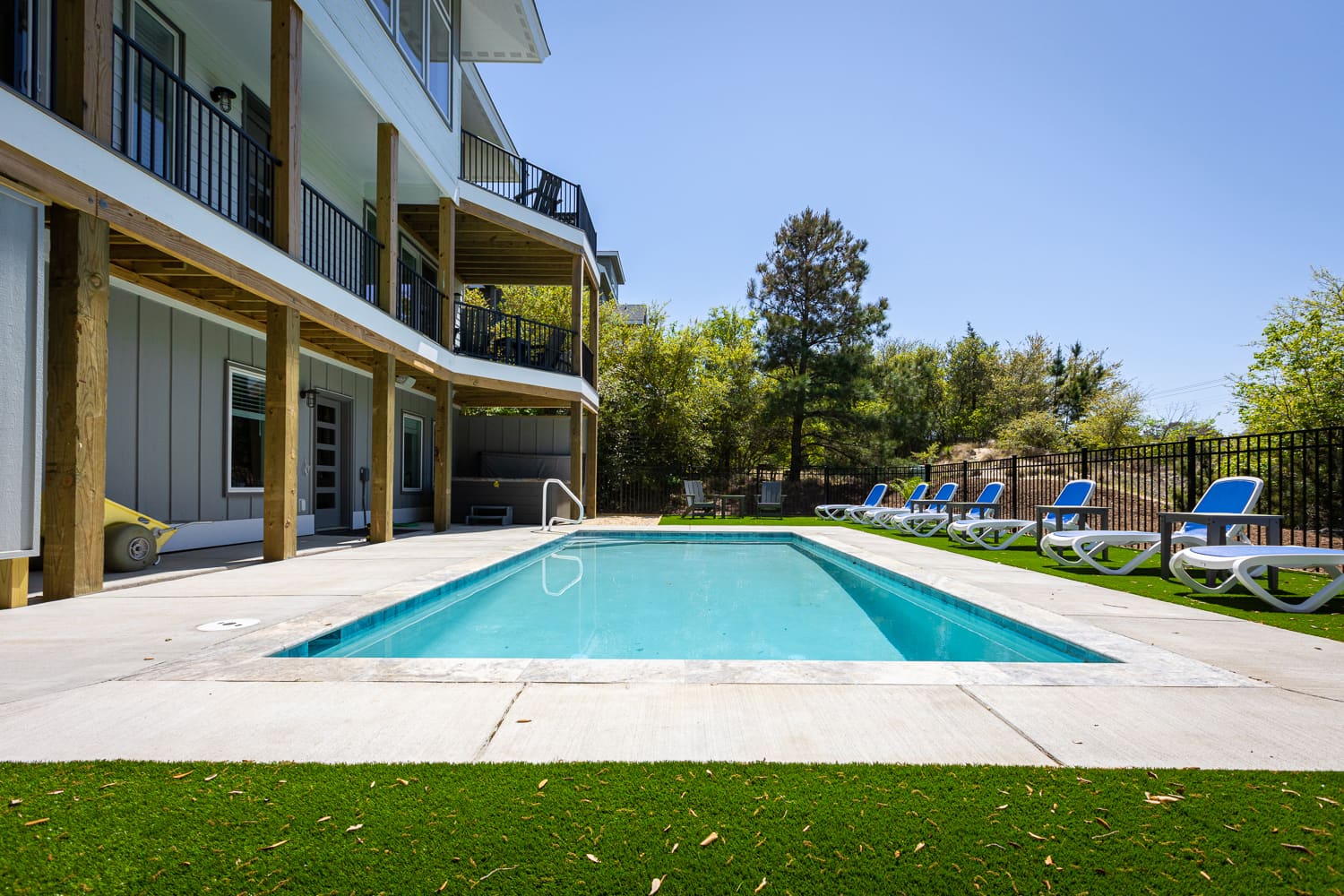 The Metropolitan property image