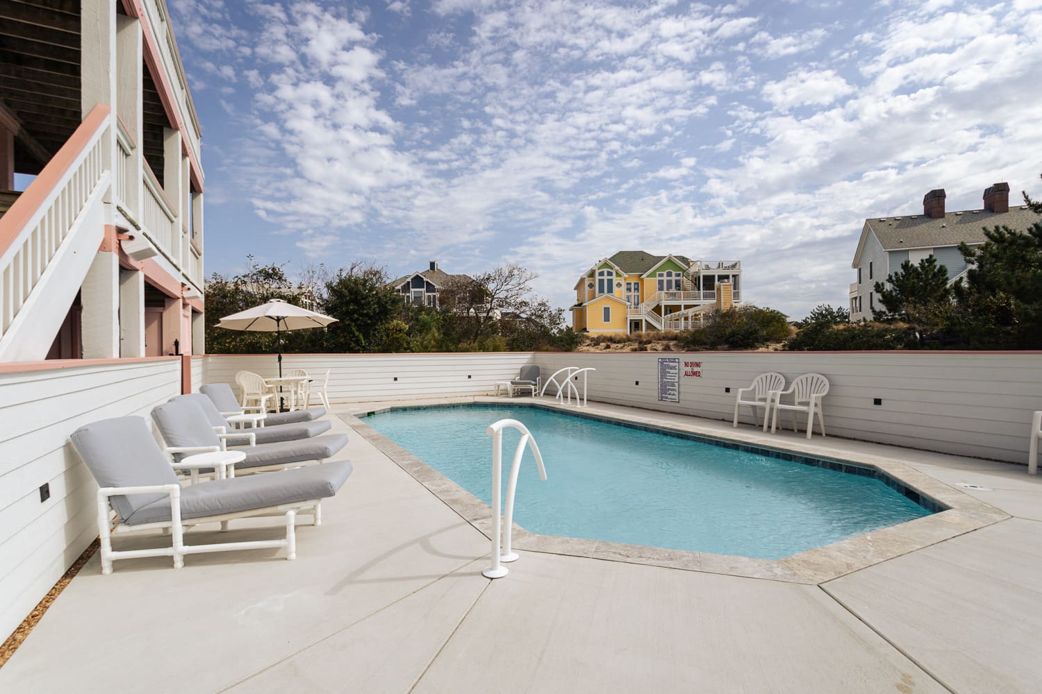 Blue Sky Breeze property image
