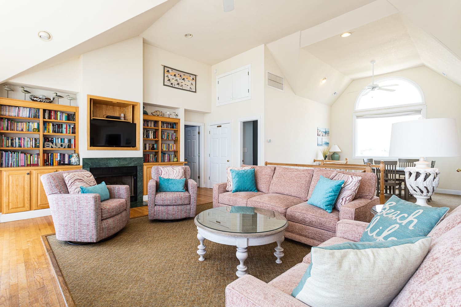 The Lucky Crew property image
