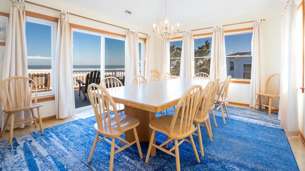 X-to-Sea Oceanfront Home in Whalehead Corolla