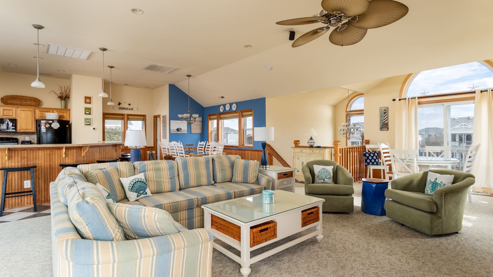 Whale, Hello There property image