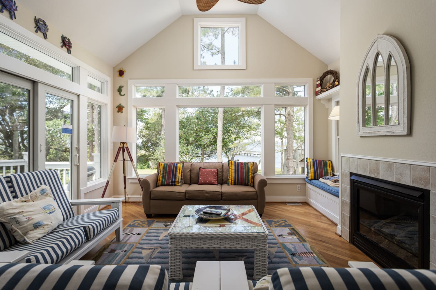 Moonshadow property image