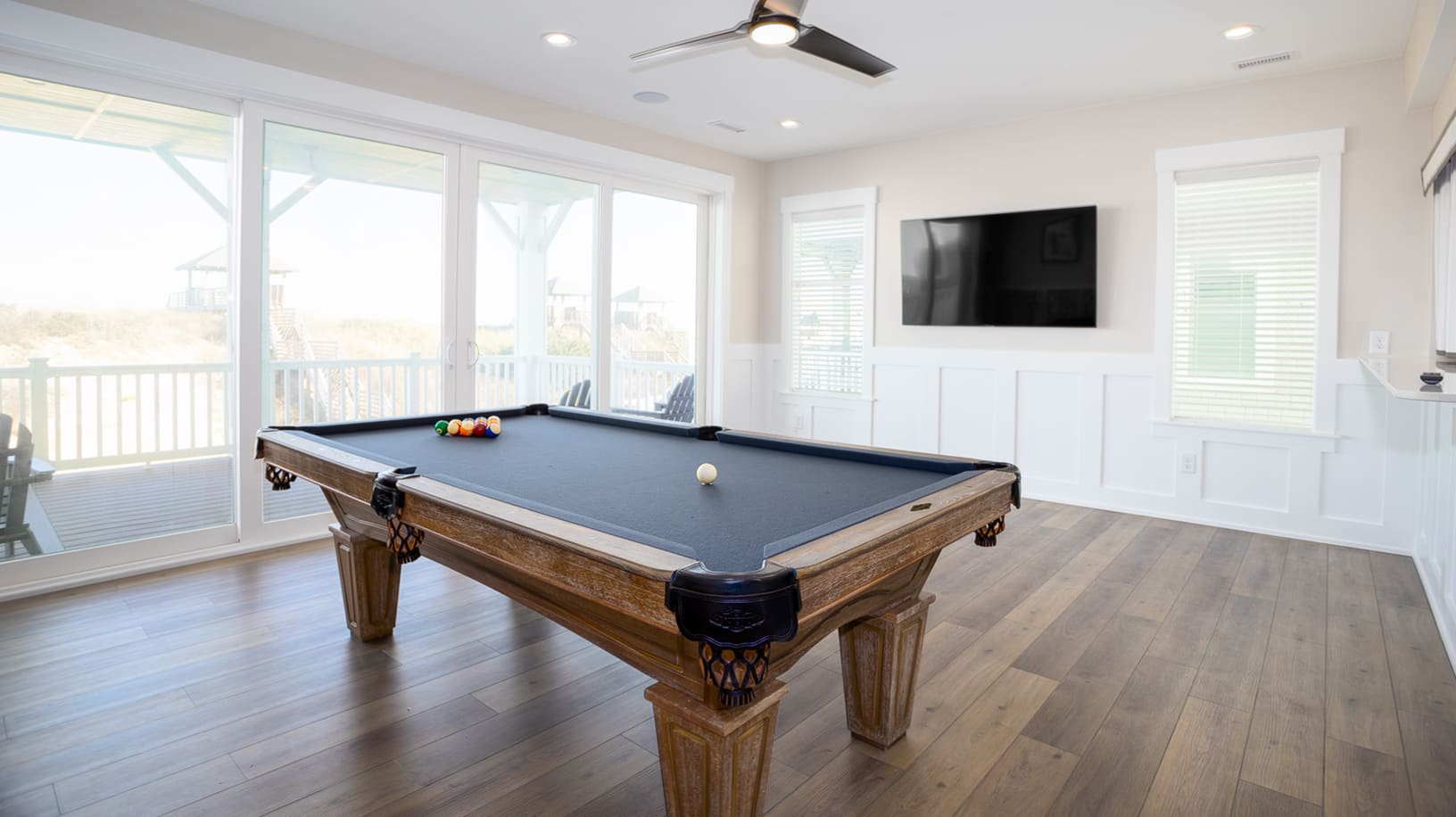 Sealax property image
