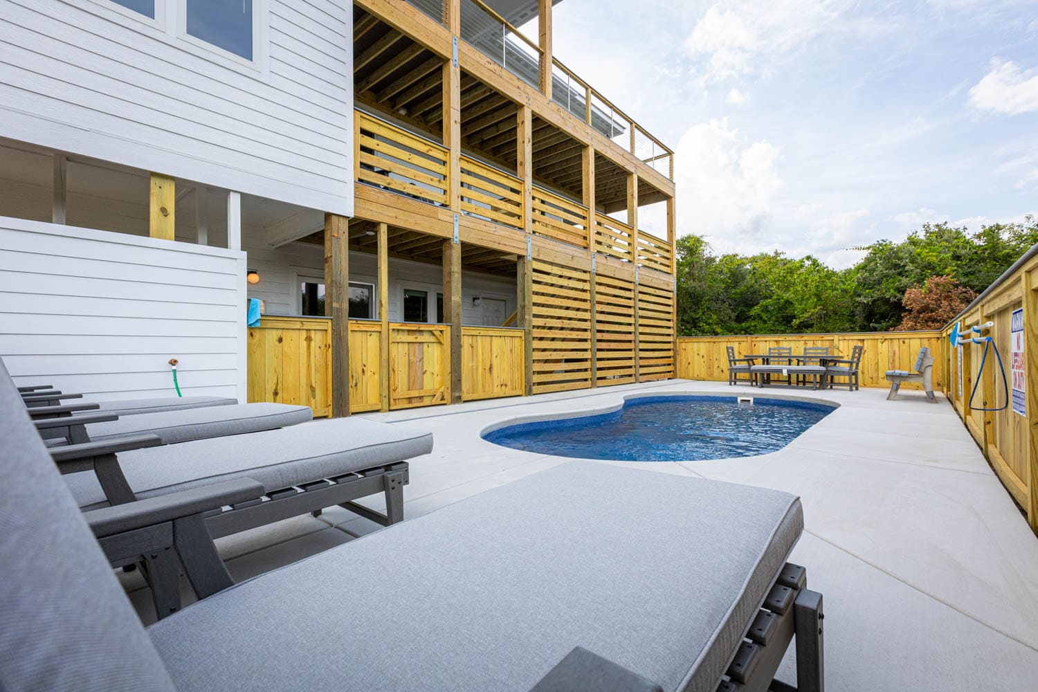 Shell-Sea property image