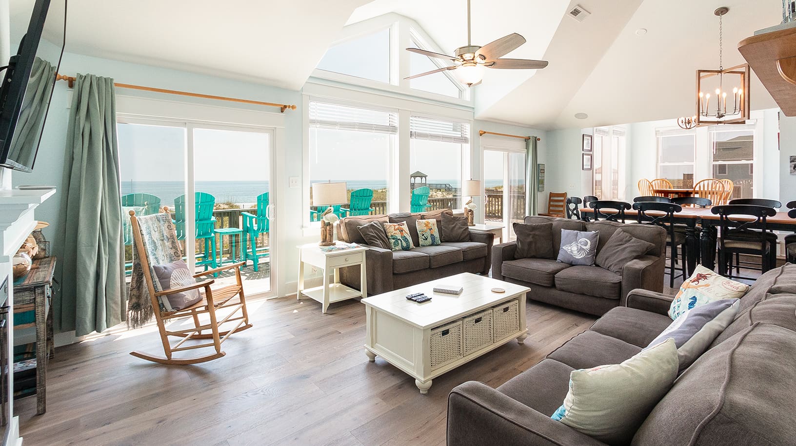 Dunes Day property image