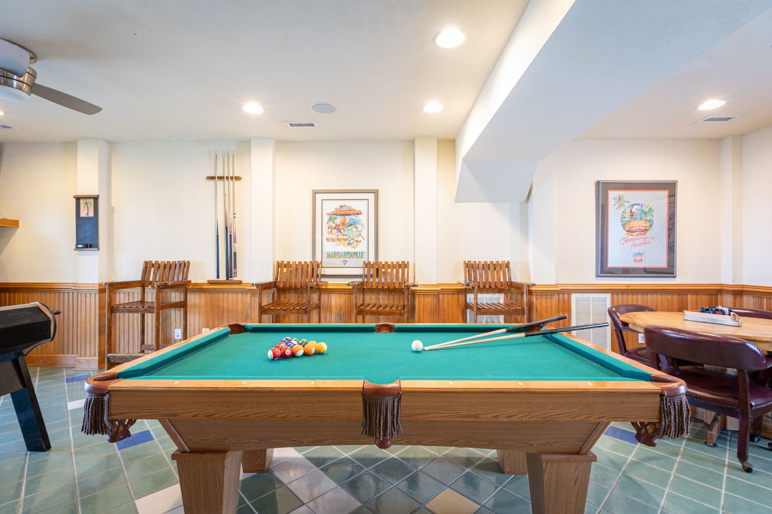 Buffet's Beach property image