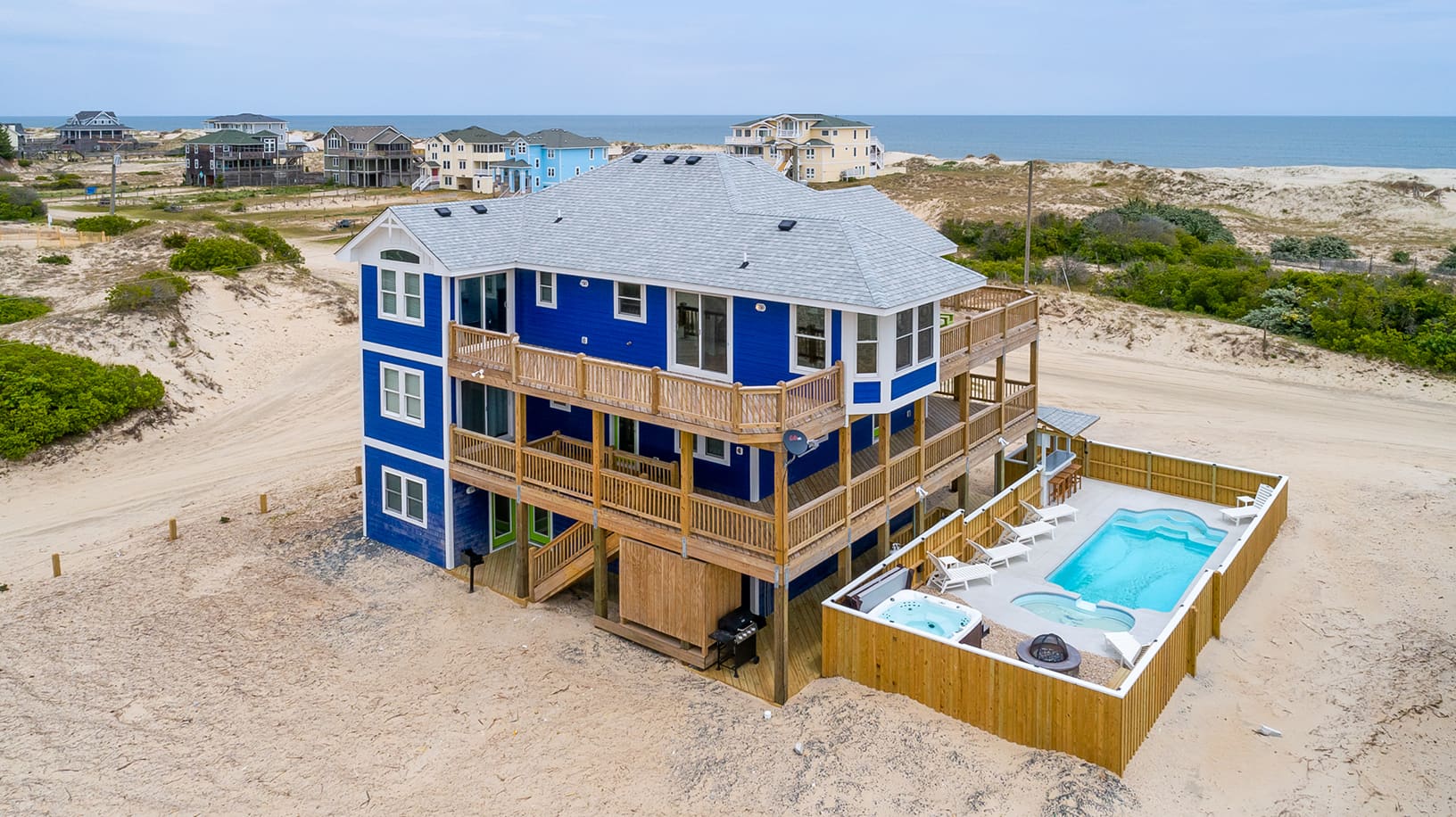 The Sea Student property image