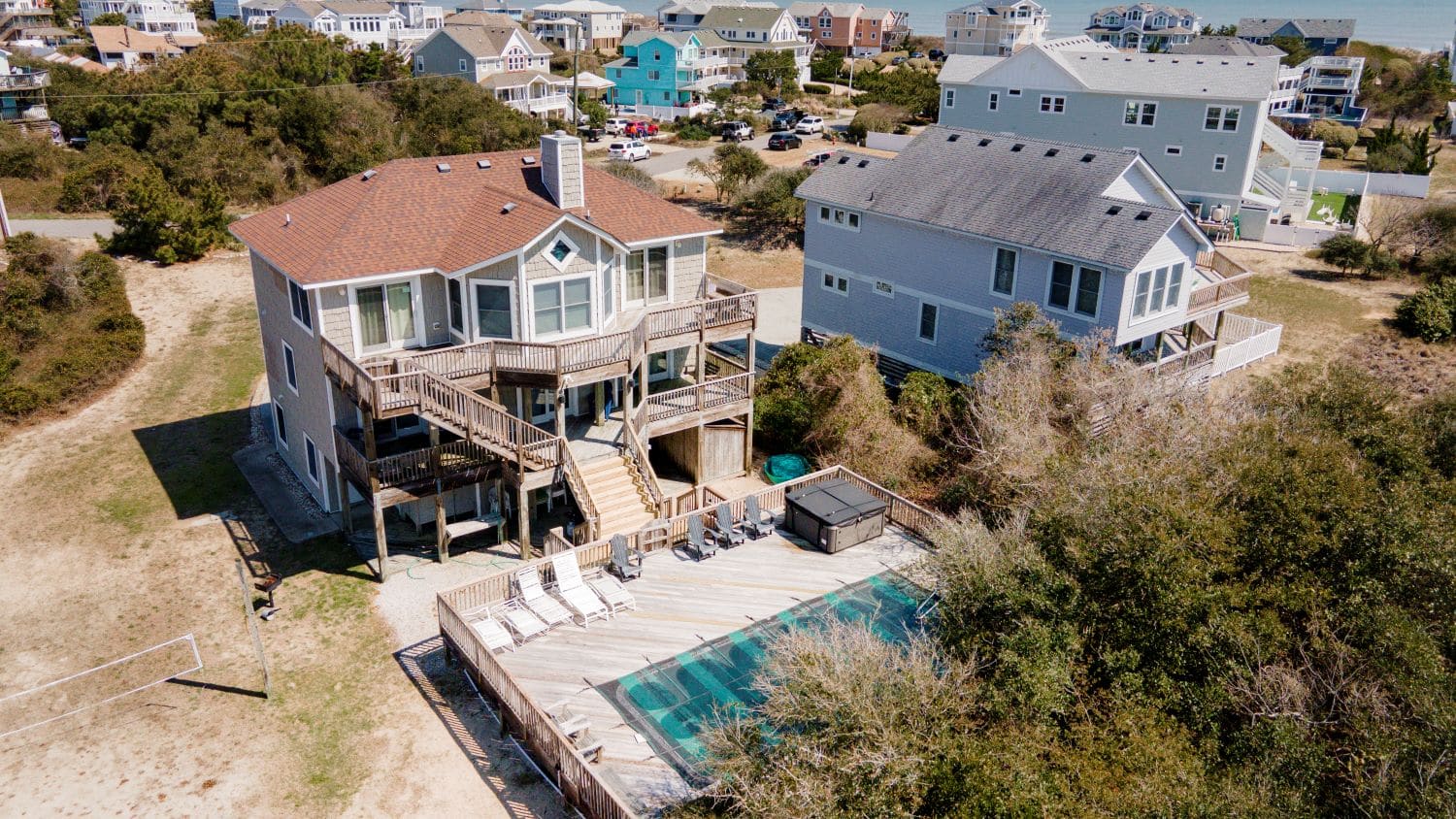 Wile E World property image