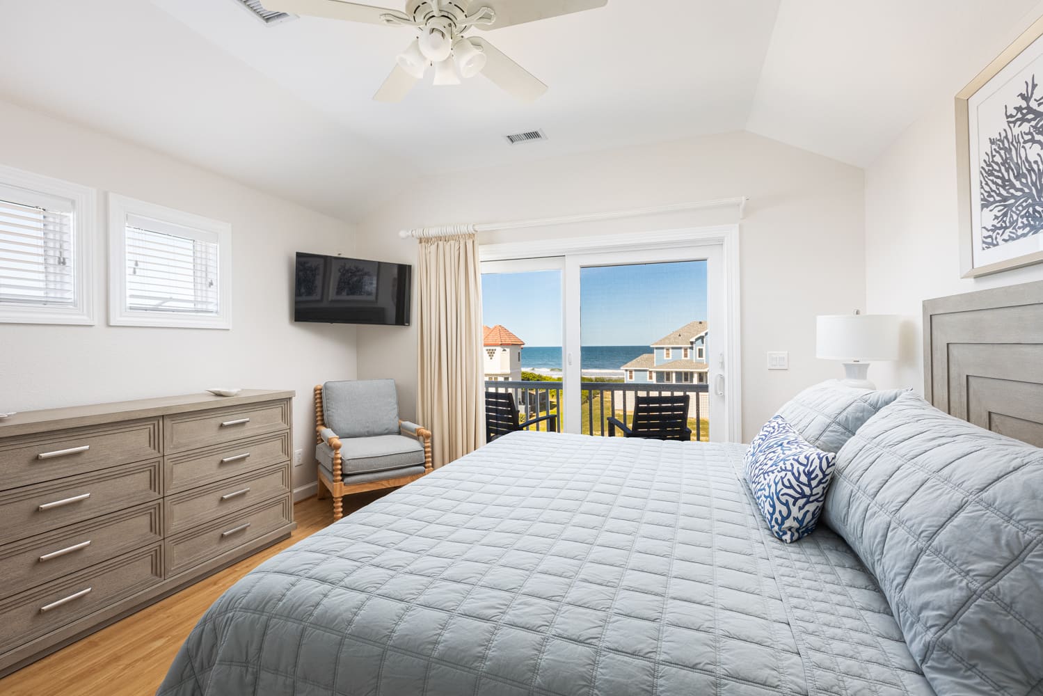 Aqua Vista property image