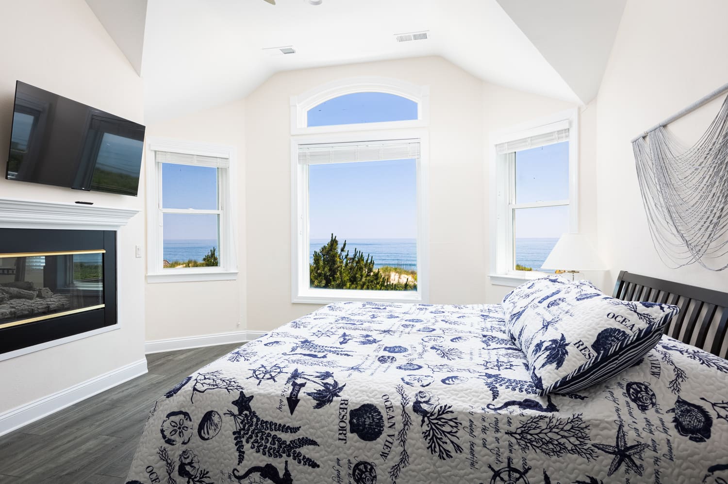 Celestial Seasuns property image