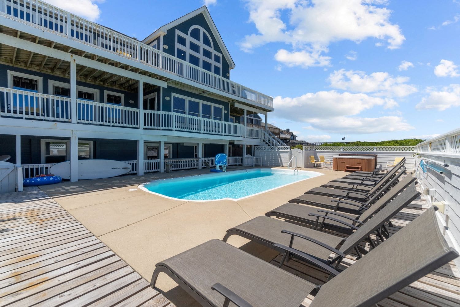 Seas and Quackers property image