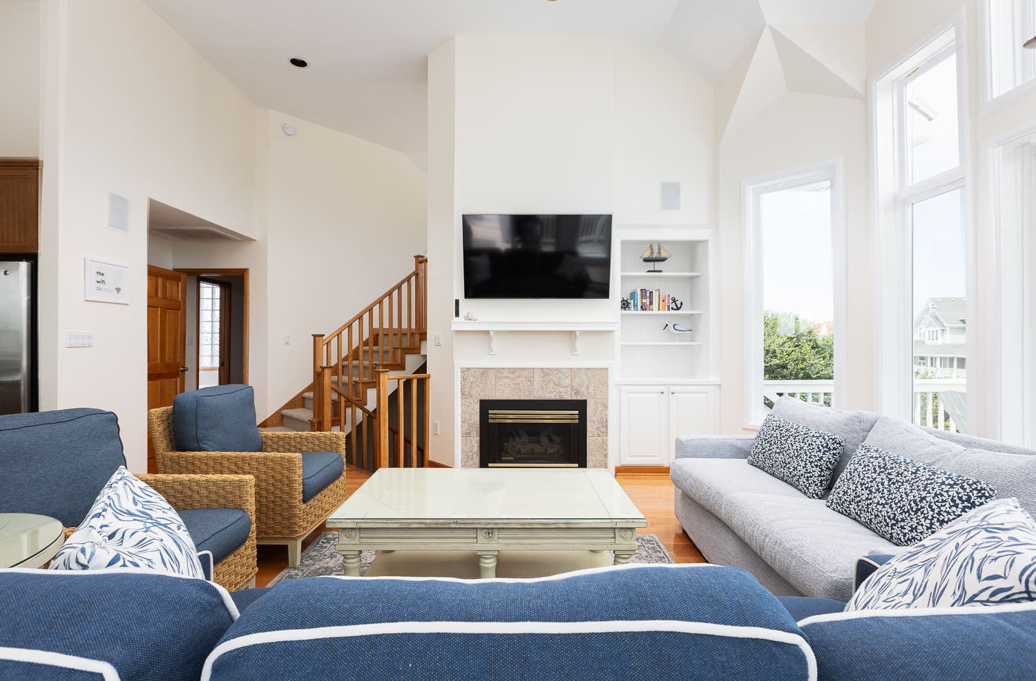 Must Be Nice property image