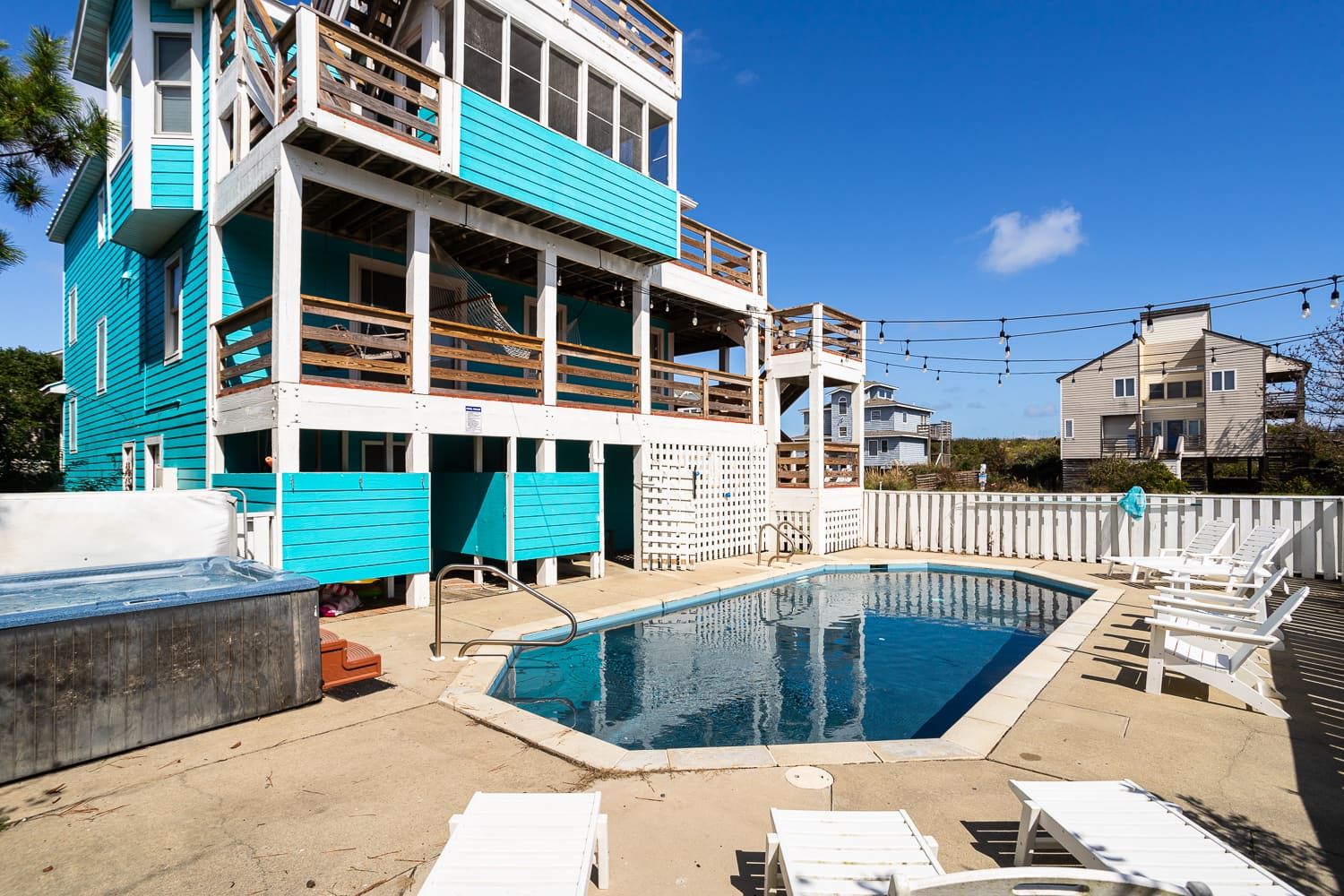 Poppi Shores property image