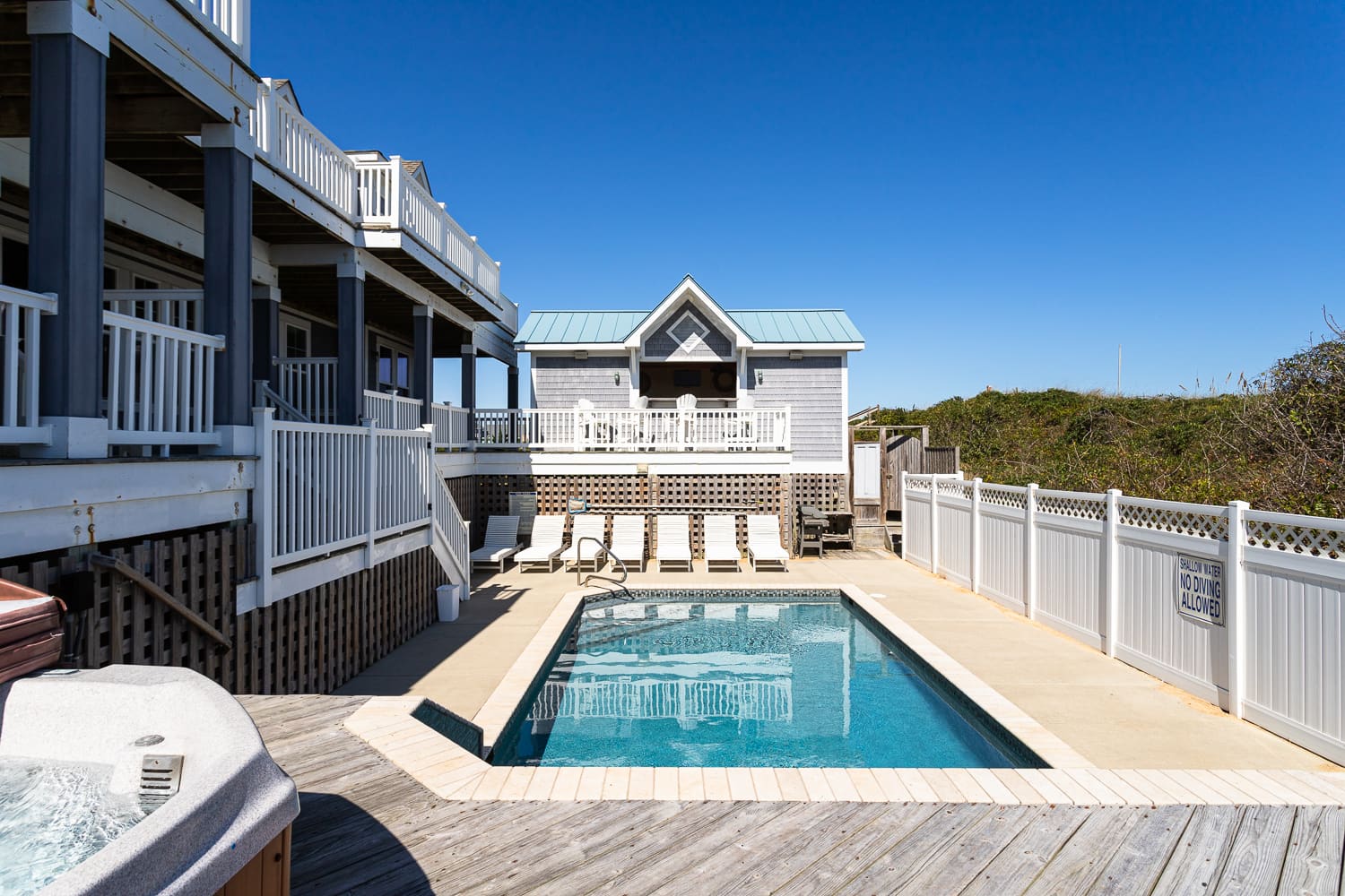 The Tides property image