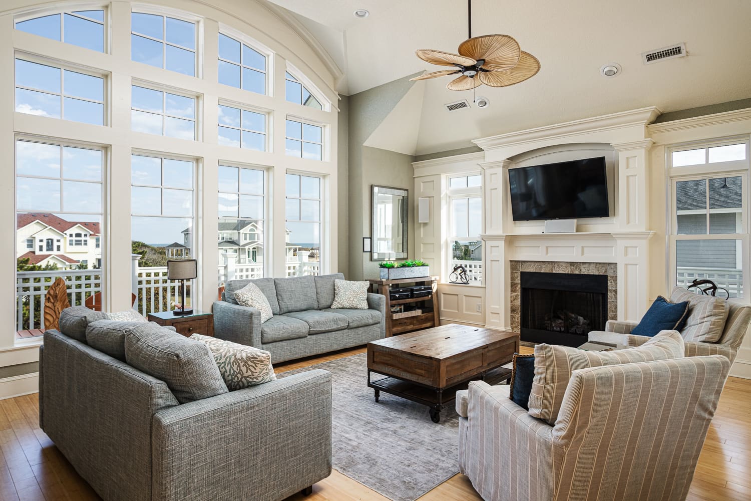 Creme de la Creme property image