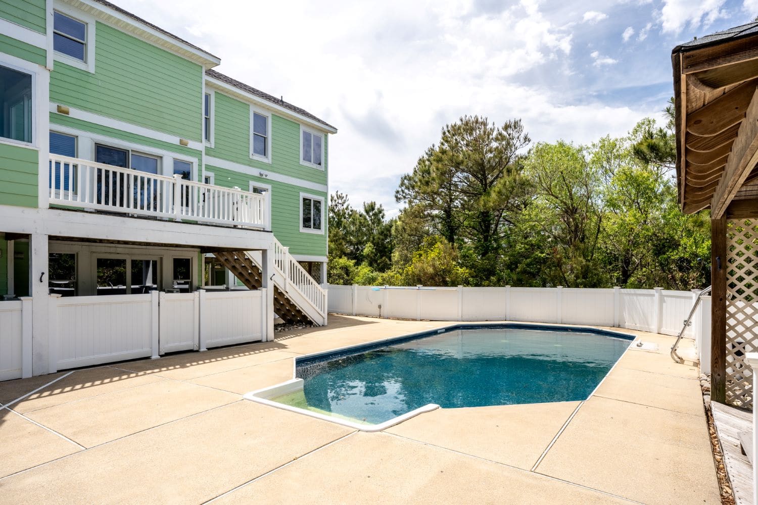 Even the Waves property image
