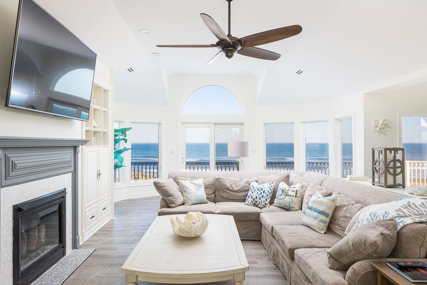 Sand Sea & Sky property image