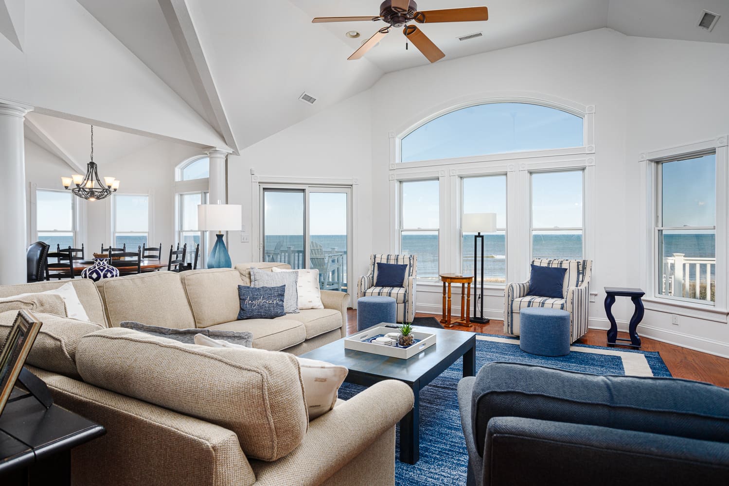 Bella Donna del Sole property image