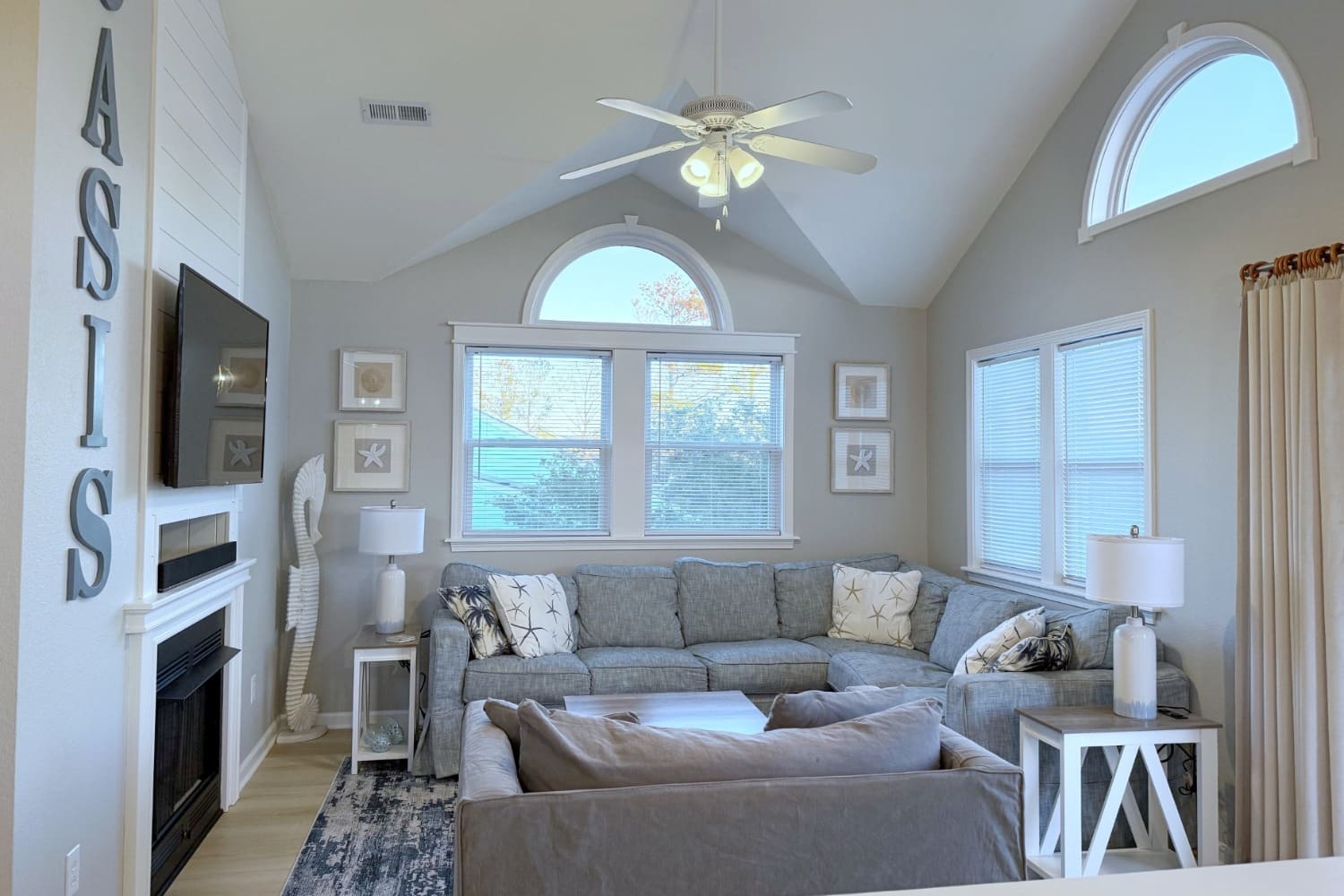 Oasis I property image