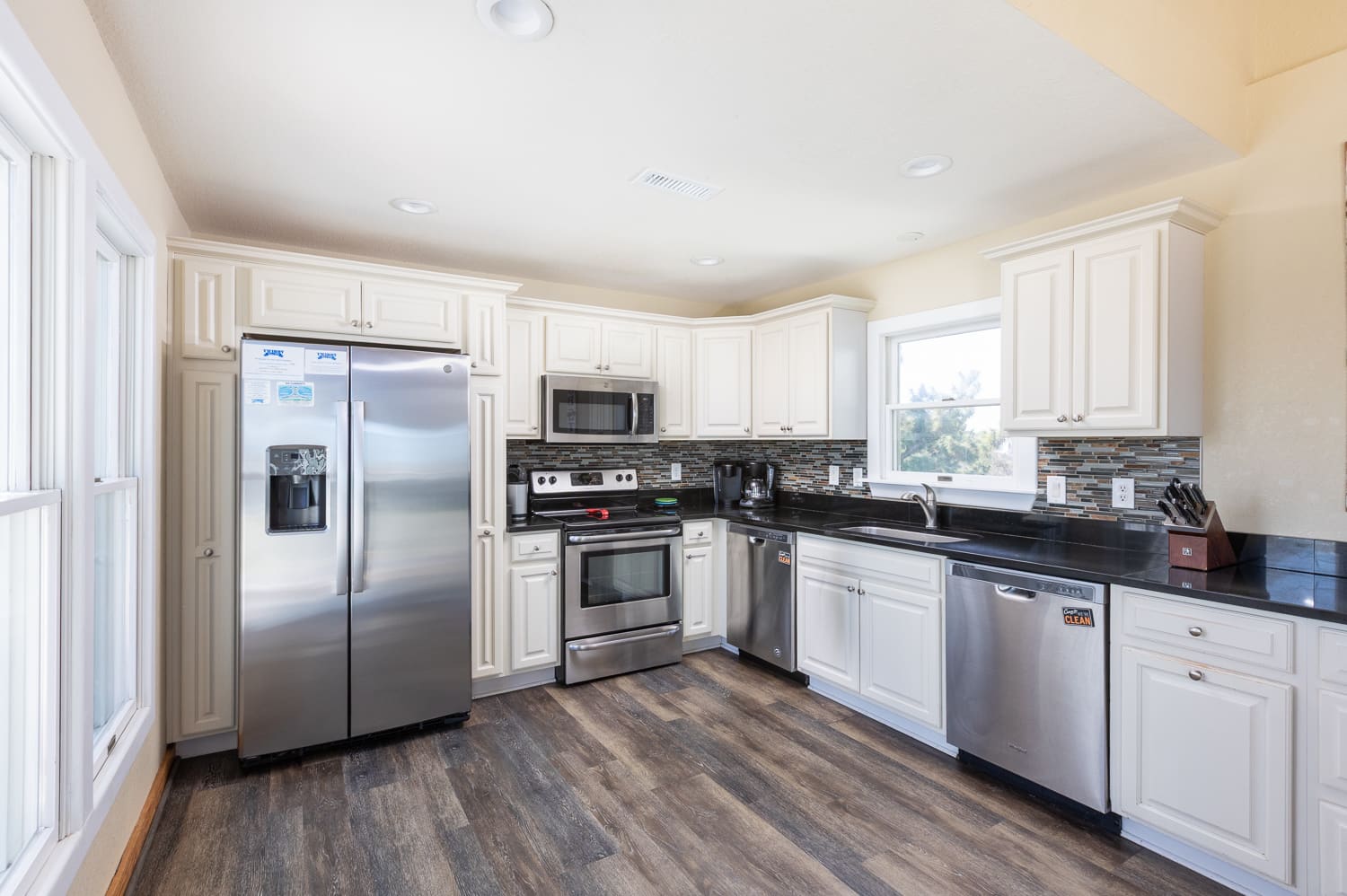 The Laughing Gull property image