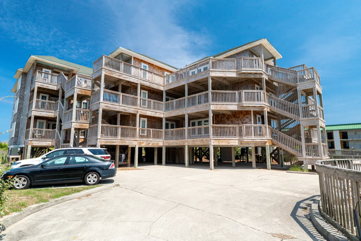 Sip-N-Surf Oceanfront Home in Kill Devil Hills KDH