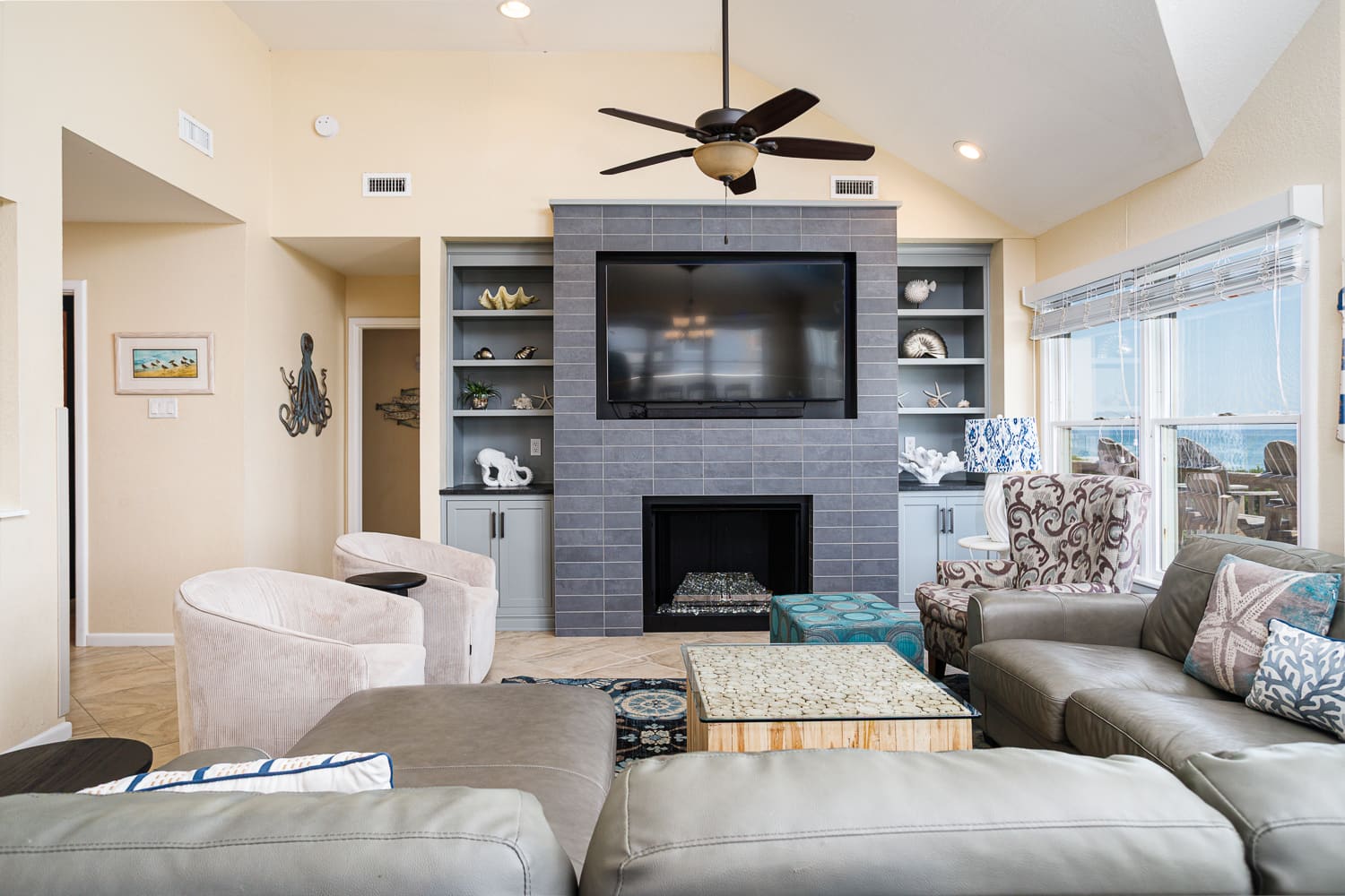 Love Buckets property image