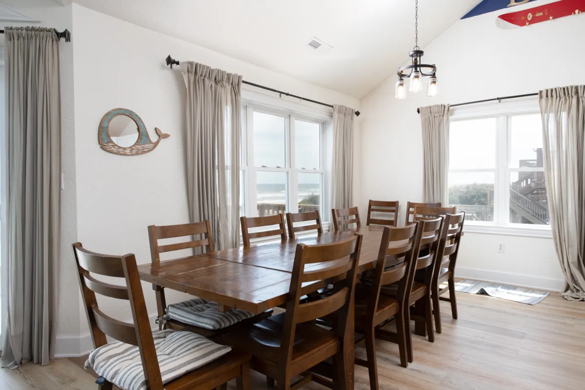 Heavenly Daze Oceanfront Home in Villages at Ocean Hill Corolla
