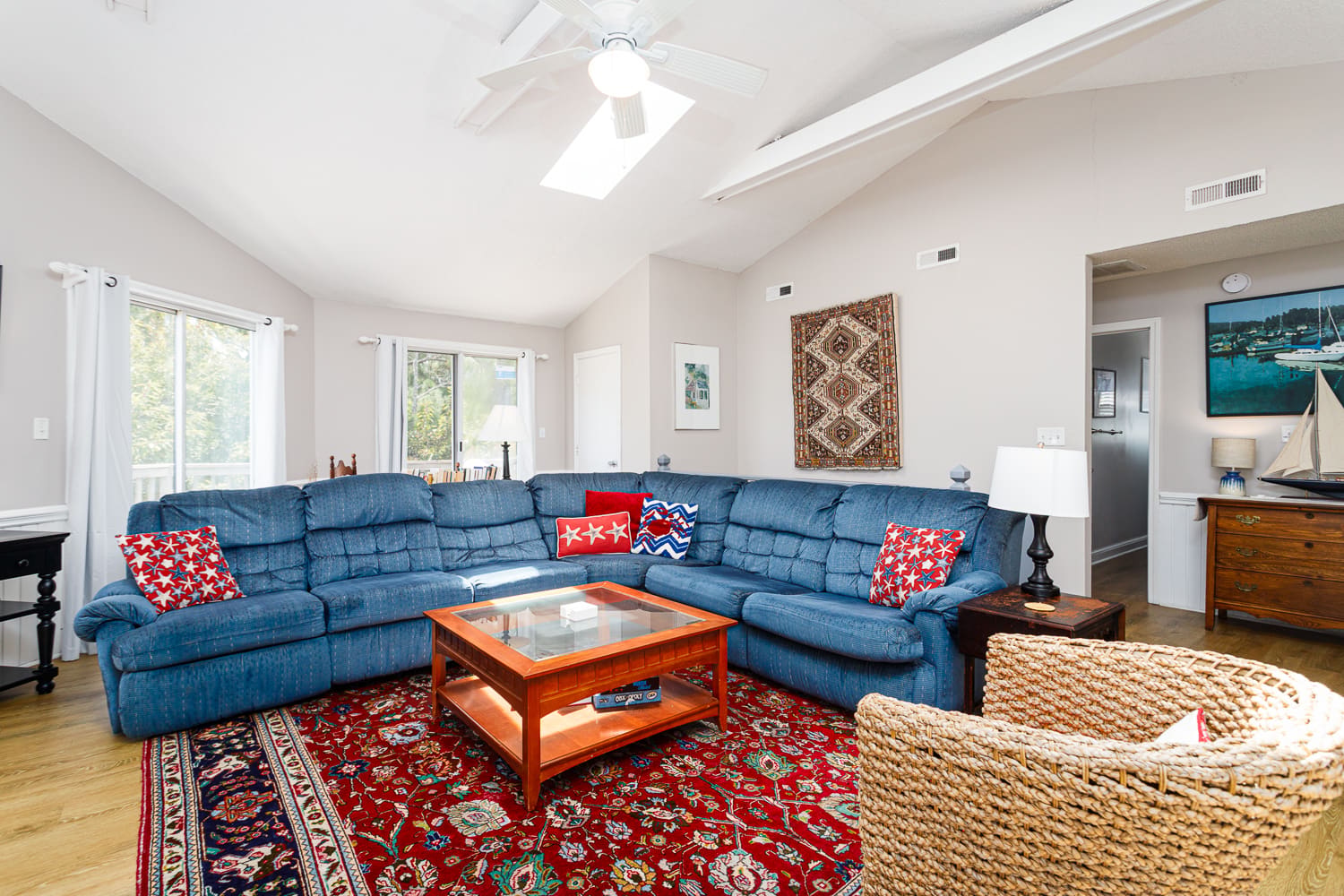 Whalewatcher property image