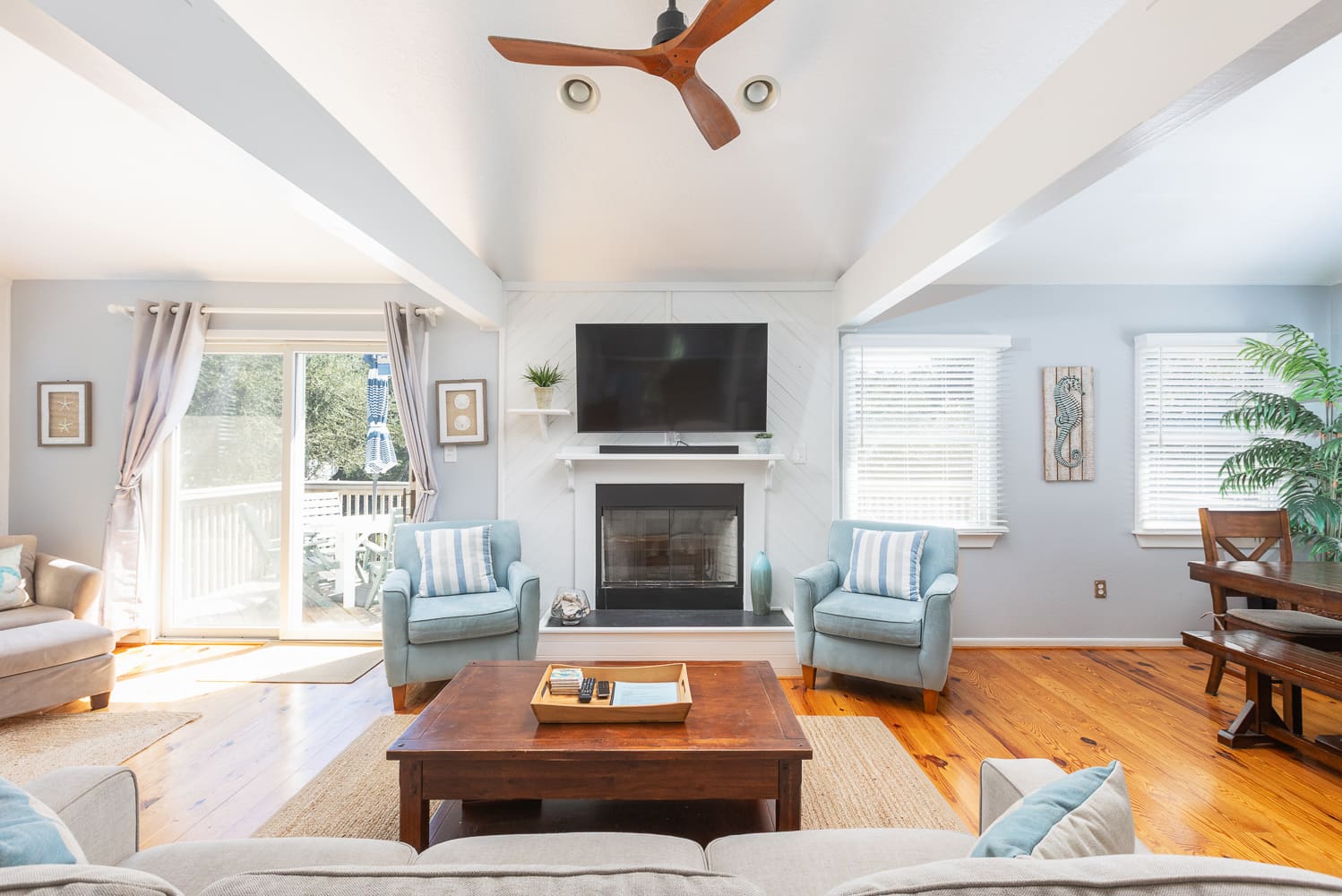 Bella's Beach property image