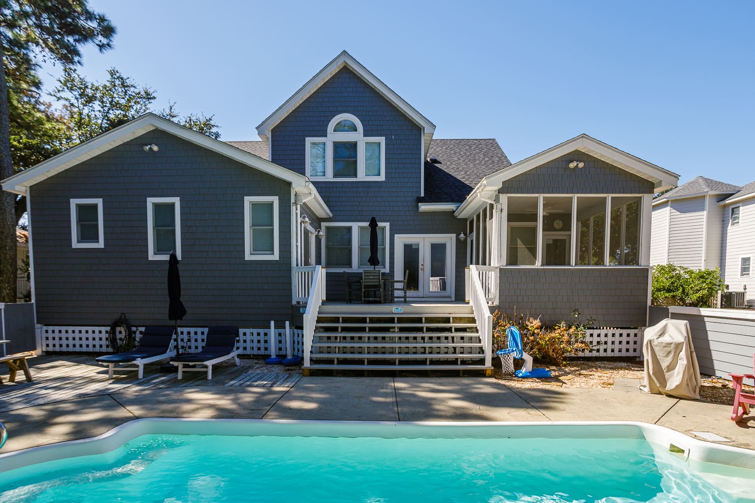 Moonshell property image