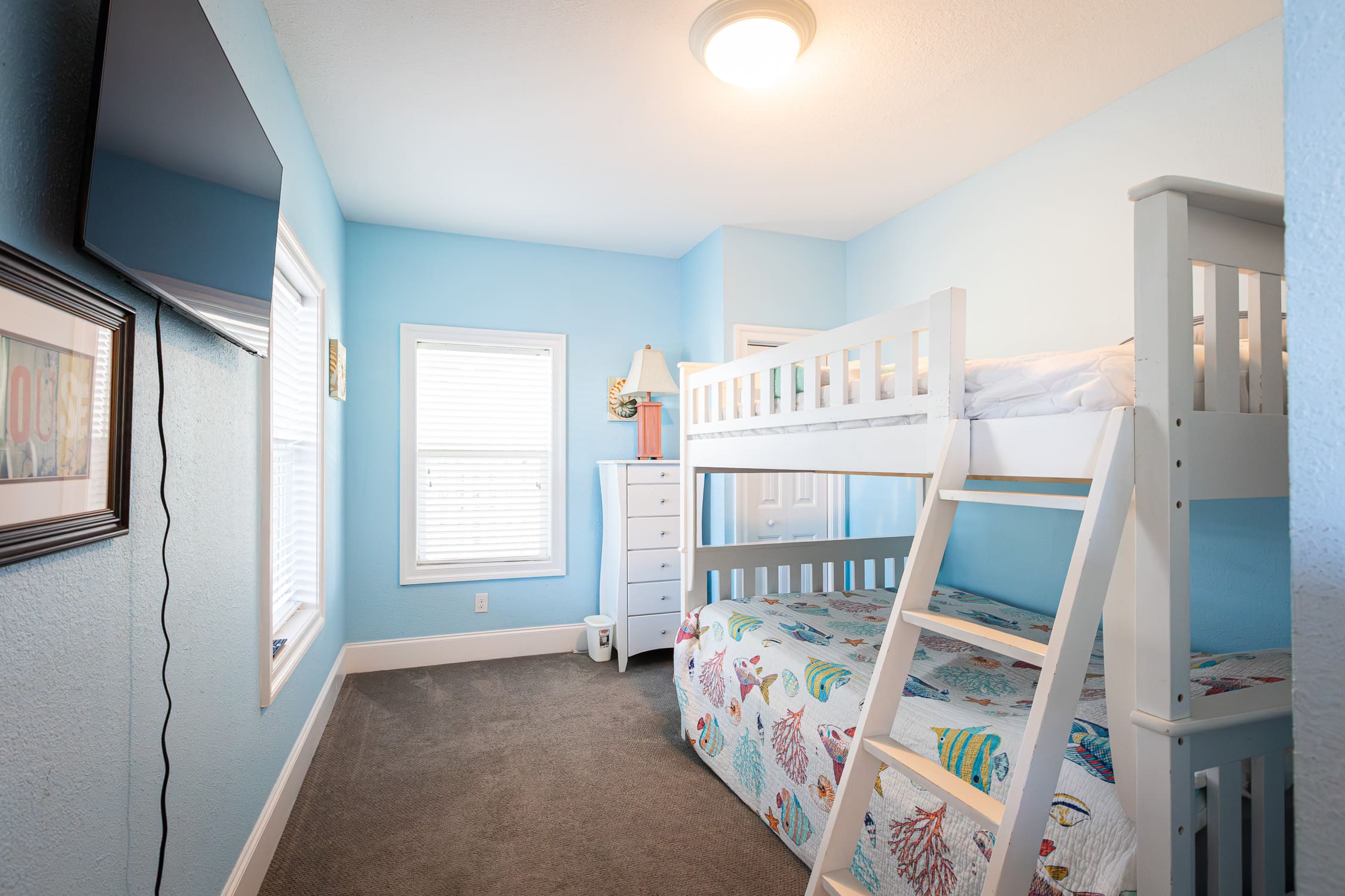 Angel's Envy Oceanfront Home in Whalehead Corolla