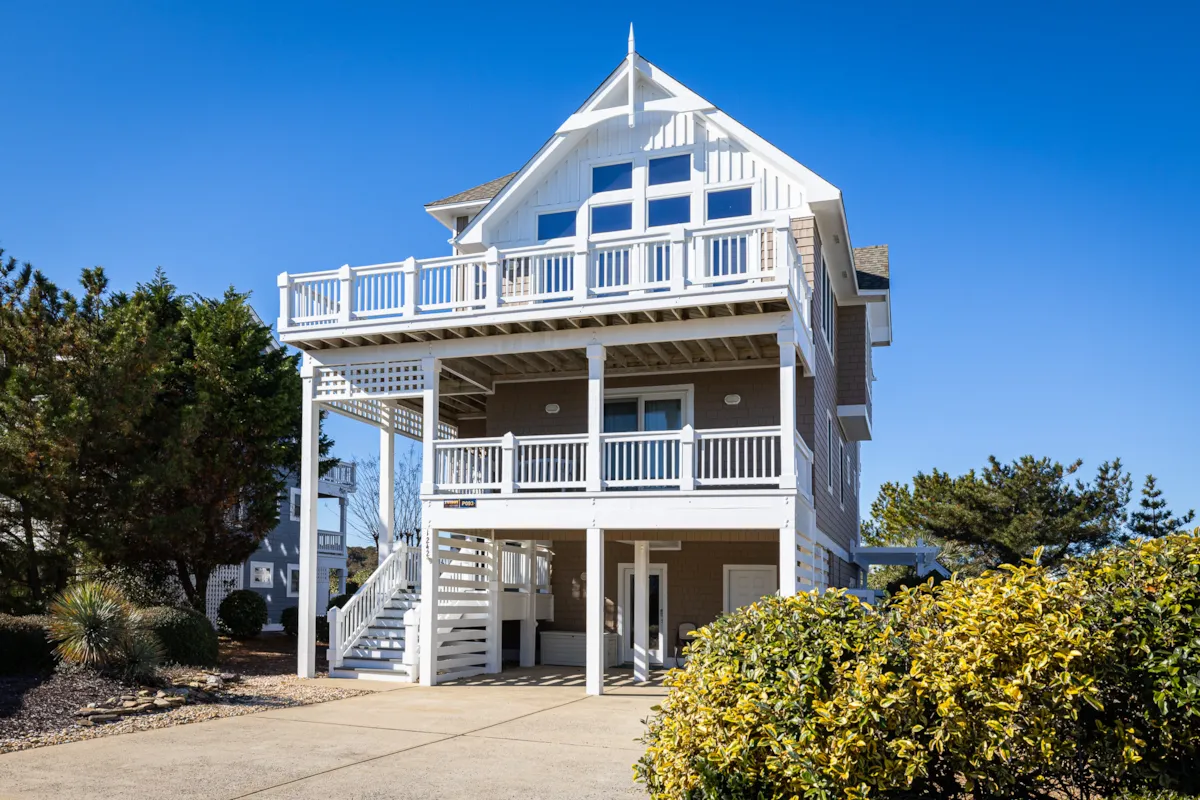 WIND AND SEA × NEIGHBORHOOD P-STEPSTOOL Vintage Villa Oceanside Home in Villages at Ocean Hill Corolla