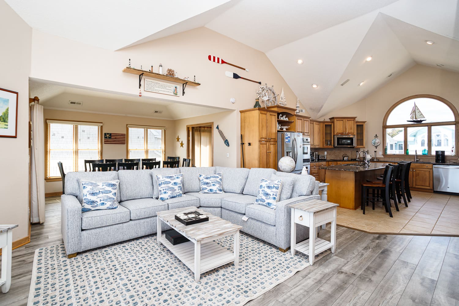 Yinz're at the Beach Oceanfront Home in Villages at Ocean Hill Corolla