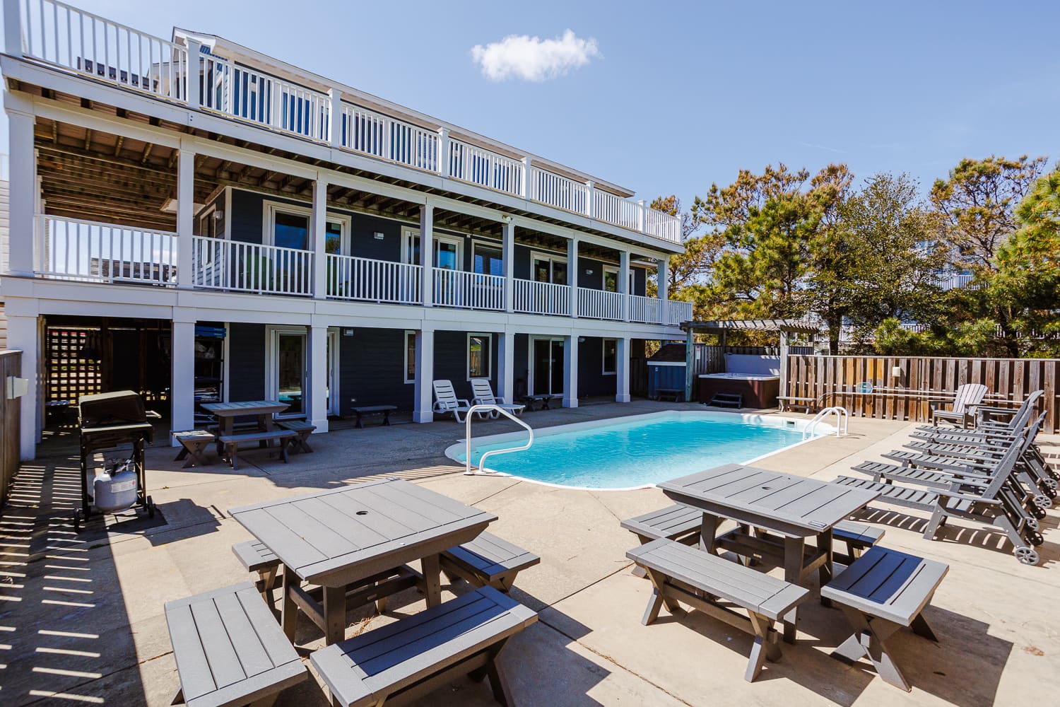 Family Tides property image