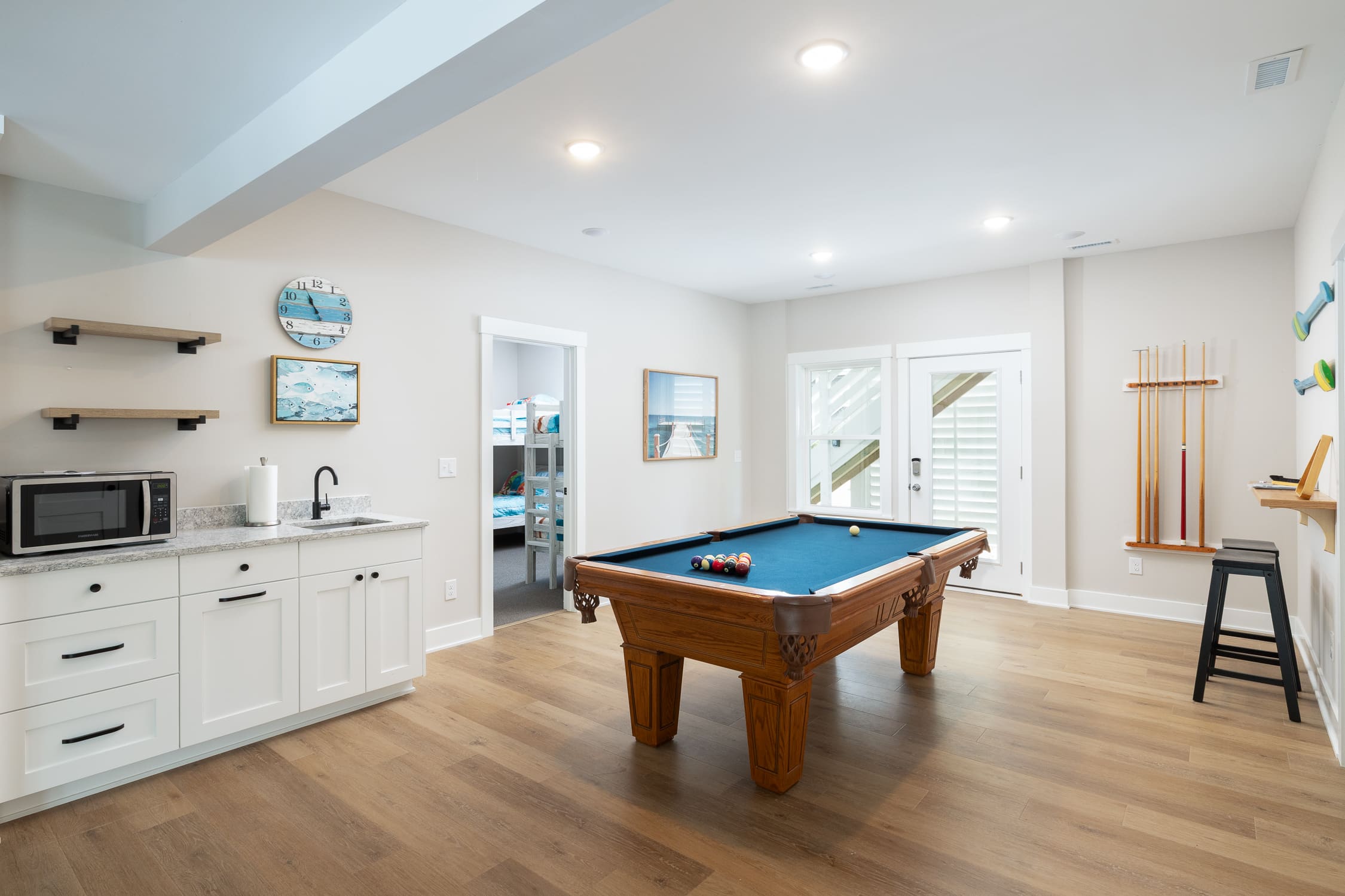 Beach Plaza property image