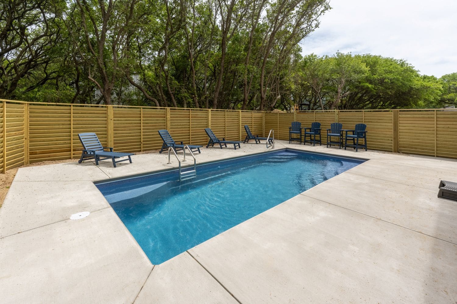 Modern Magnolia property image